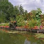 Les Hortillonnages_b&b Inn_centre Ville_terrasse_wifi_netflix Αμιάν